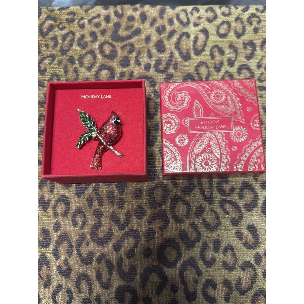 Macy's Holiday Lane Cardinal Branch Brooch Pin New In Box- Beautiful Holiday
